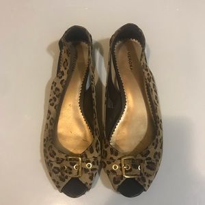 🎁Merona Peep Toe Animal Print Flats